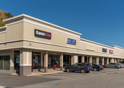 
                                	        Ridge Shopping Center
                                    